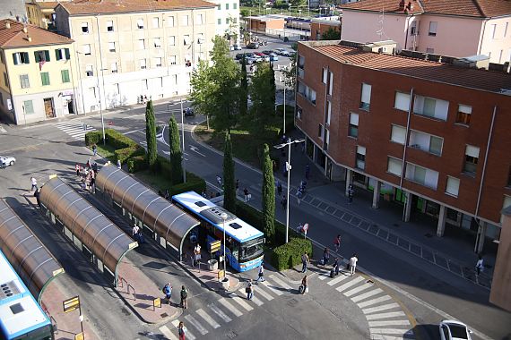 La stazione dei bus a Pontedera